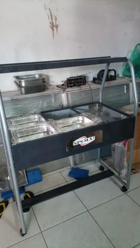 Balcão self-service para restaurante ou buffet