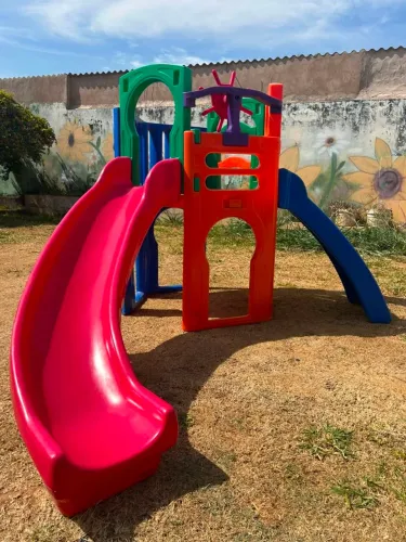 Vende-se playground/ R$6.000