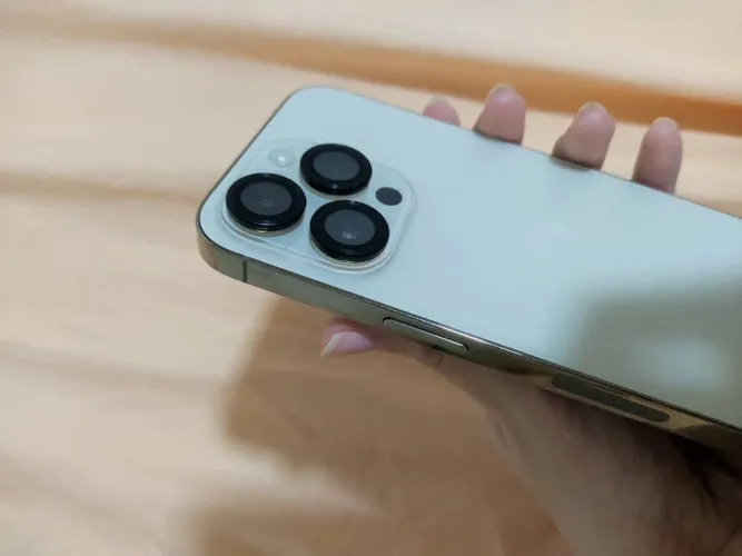 iPhone 14 Pro Dourado - Impecável 