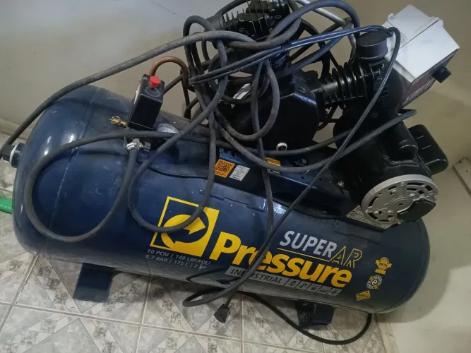 Compressor Pressure 10 PCM 175L - Seminovo (Pouquíssimo uso)