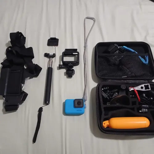 GoPro Hero 7 + acessórios