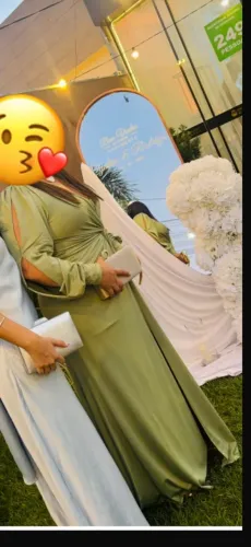 Vendo vestido de festa com bolsa