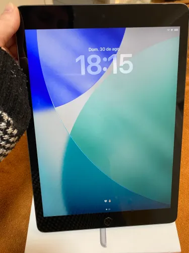 IPad 9ª geração - 64GB