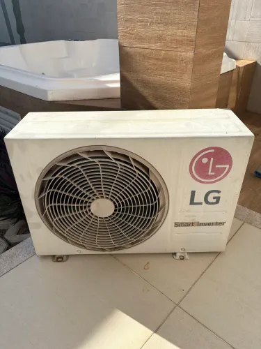 Condensadora LG Smart Inverter 11.500 BTUS