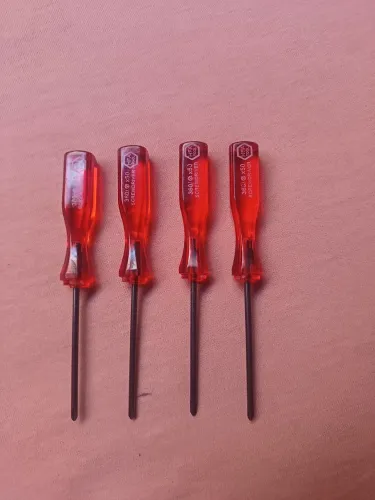 Chave y ( tri-wing) para abrir game boy, nintendo Ds, etc