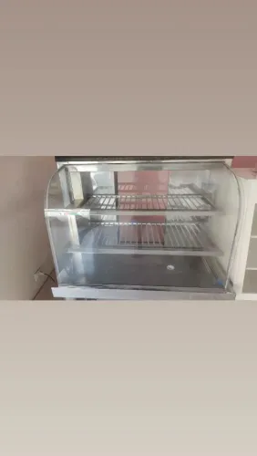 Balcão frio para torta.