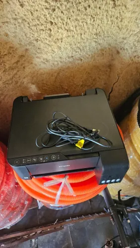 Impressora EPSON L3150 *retirada de peças*