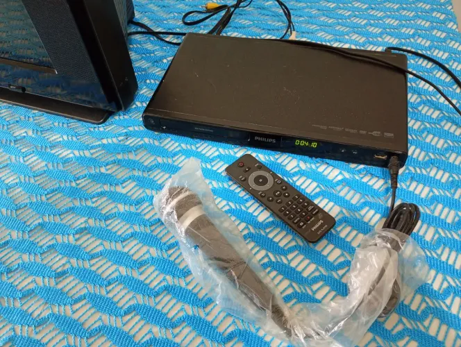 Tv turbo com karaokê 