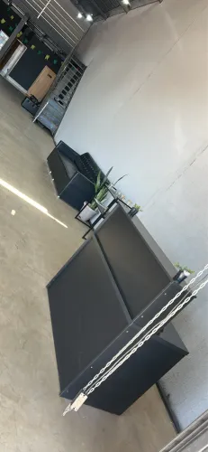 Vendo móveis para barbearia ou salão