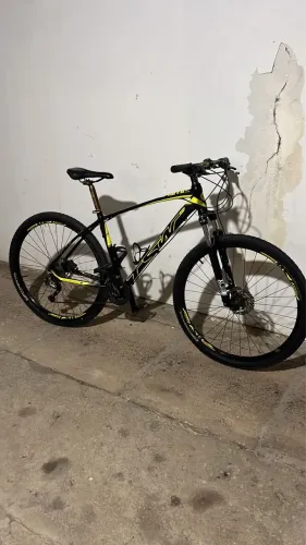 Bicicleta TSW aro 29