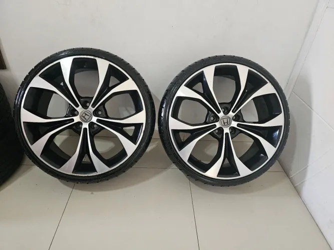 Vendo jogo de rodas aro 20