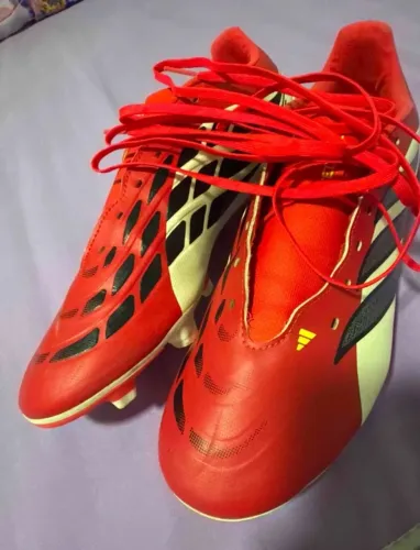 Chuteira campo adidas predator 