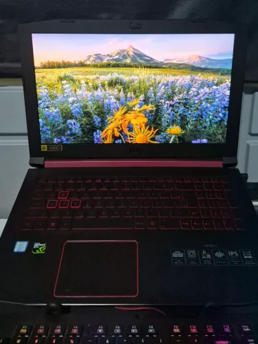Notebook Gamer Acer Nitro 5 | i7 8ª Ger | 16GB RAM | GTX 1050 Ti | 1.50TB