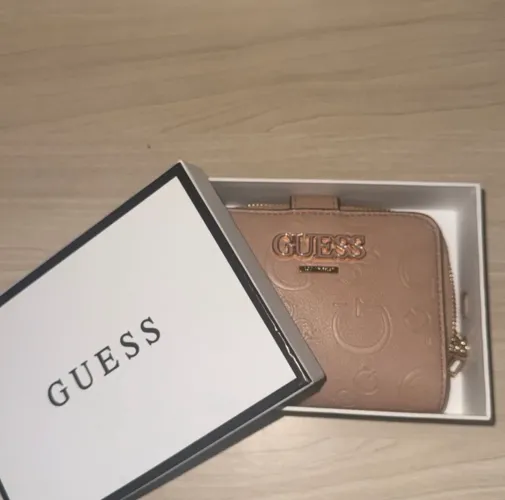 carteira guess