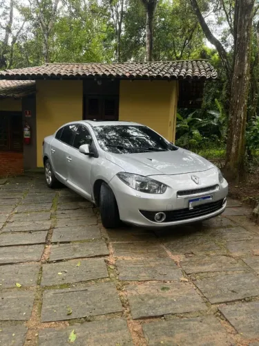Renault Fluence Sedan Privilège 2.0 16V Flex AUT 2011