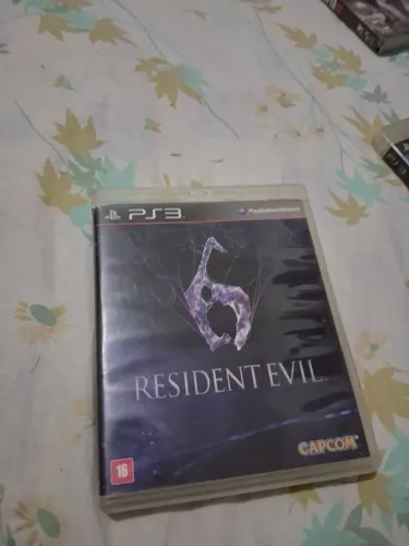 Vendo ou troco: Resident Evil 6 PS3 - Mídia fisica usado