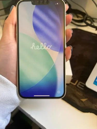 iPhone 13 128GB - Excelente Estado