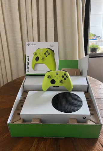 Xbox Séries S - Seminovo