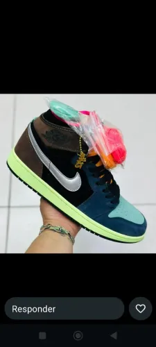 *TÊNIS NIKE JORDAN 1 Retro High Tokyo Bio Hack * 