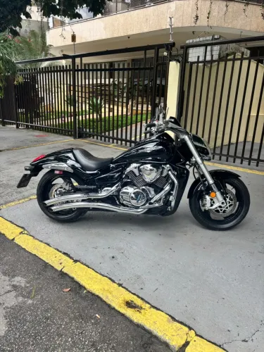 Suzuki Boulevard M1800R Preta 2016