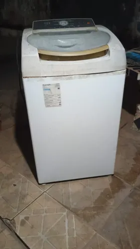 Vendo Maquina de Lavar com defeito