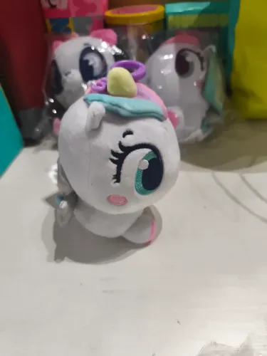 Chaveiro pelúcia puket
