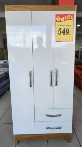 Guarda-Roupa Solteiro 3 Portas 2 Gavetas Novo - R$ 550 à Vista