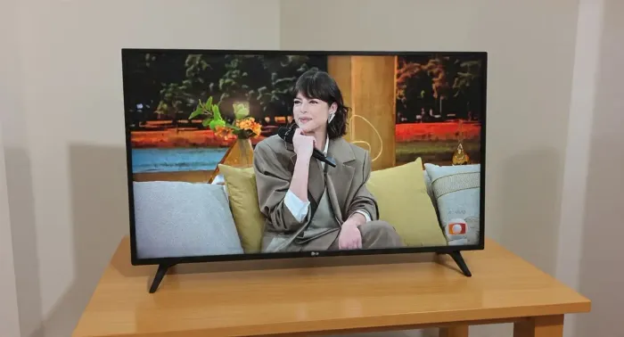 Tv 43 lg Smart semi nova 999