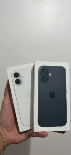 iPhone 16 128GB preto & branco