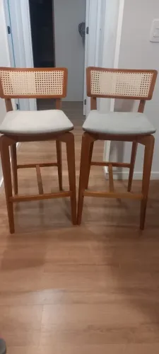 Banqueta alta