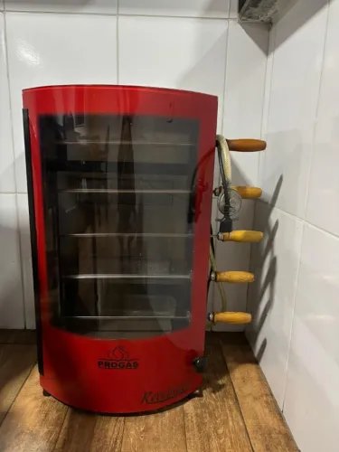 Assador Rotativo à Gás 5 Espetos