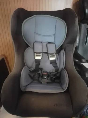 Cadeira de carro infantil