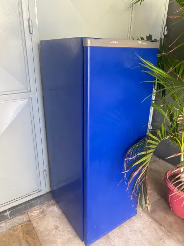 Freezer Consul Slim Azul (com defeito)