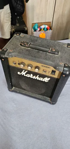 Amp Marshall G10