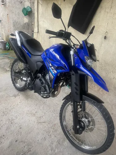 Lander 15.900 kms único dono 