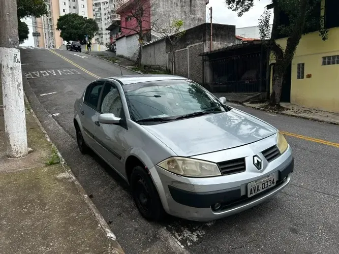 Renault Megane Sedan Expression Hi-flex 1.6 16V 2007