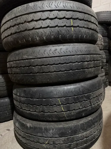 Pneus 195/70/15 marca Pirelli