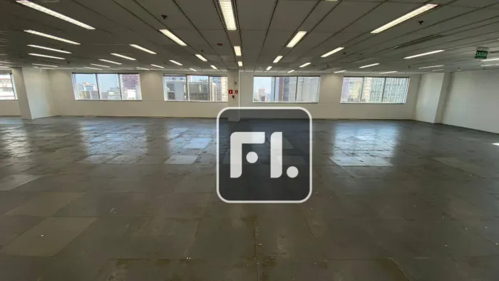 Conjunto comercial com 464 m² no Bela Vista para locação,