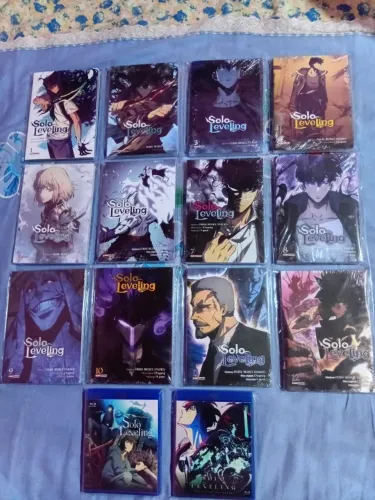 Vendo Coleção de Solo Leveling Panini Lacrados