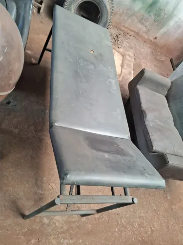 Mesa dobrável de depilação 