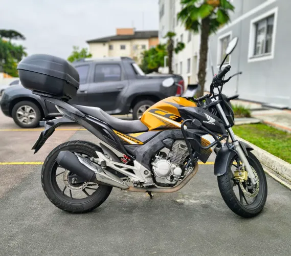 CB Twister 250F