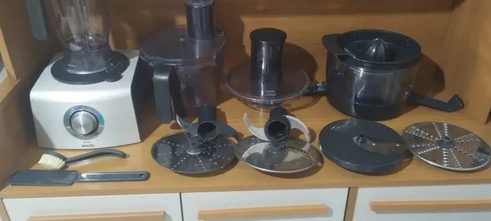 Multiprocessador de alimentos