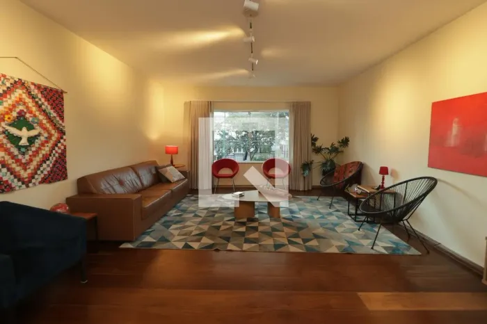 Casa à Venda - Cambuci, 4 Quartos, 250 m2