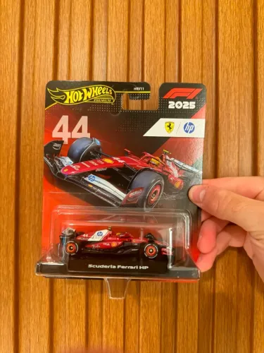 Hot Wheels F1 Ferrari Hamilton #44 2025 - Premium
