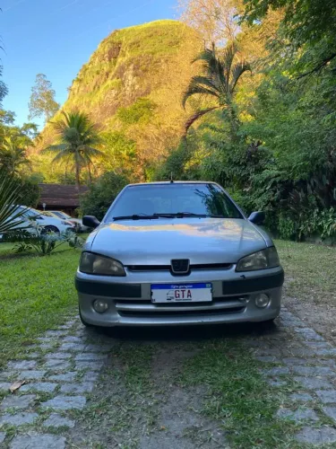Peugeot 106 Quiksilver 1.0 3P 2001