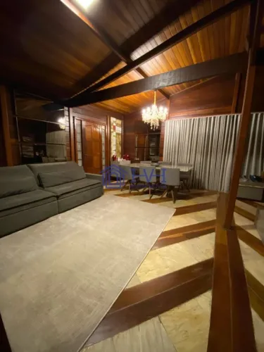 Venda: Casa no bairro Santa lúcia com duas suítes
