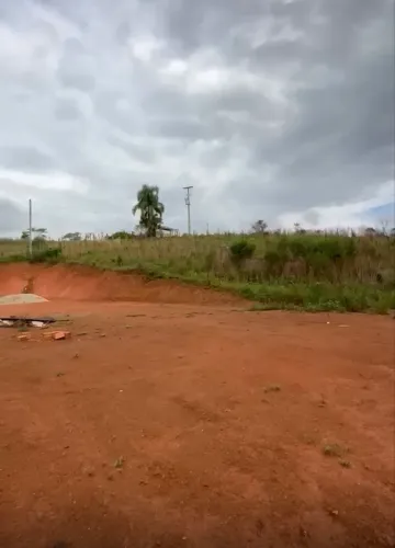 TERRENO NA ÁREA RURAL DE CONTENDA 