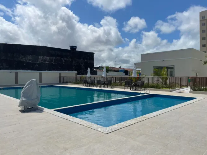 Alugo apartamento no Residencial Toulon