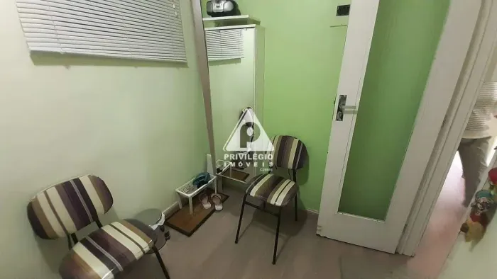 Sala Comercial 28m² com 3 Ambientes no Catete  Fácil Financiamento