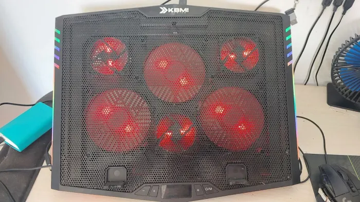 Base ventilada para notebook gamer